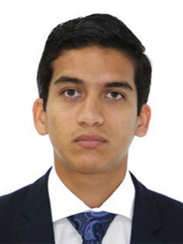 Abg. Yuver León Marcos